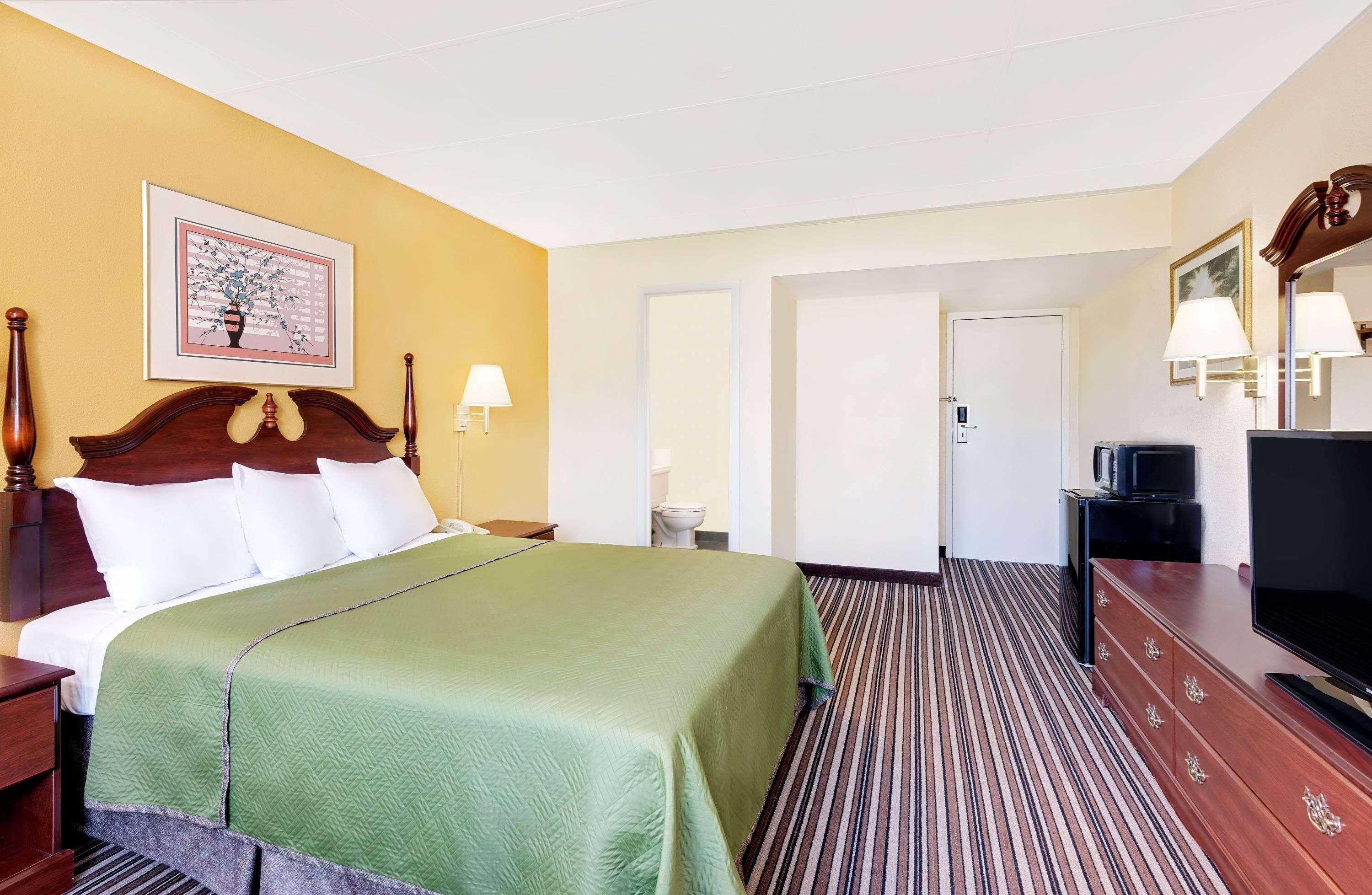 Travelodge By Wyndham Chambersburg Luaran gambar