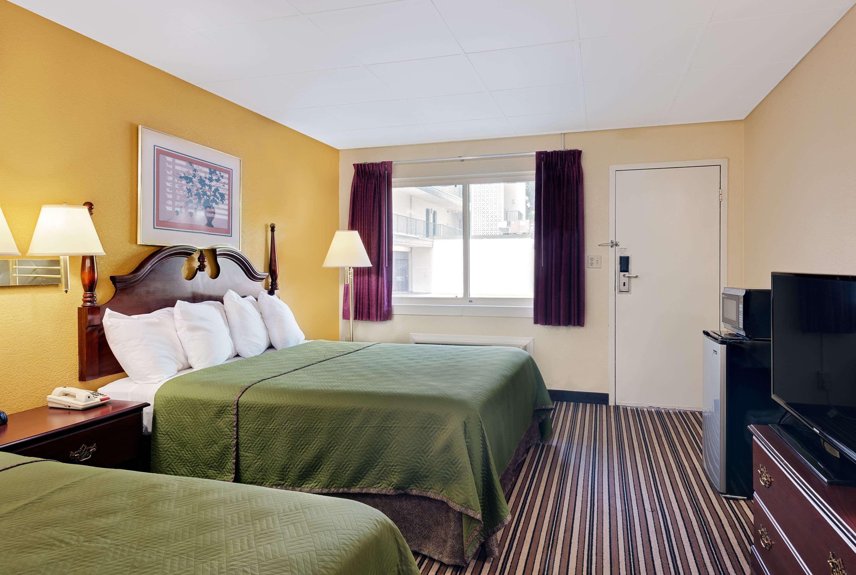 Travelodge By Wyndham Chambersburg Luaran gambar