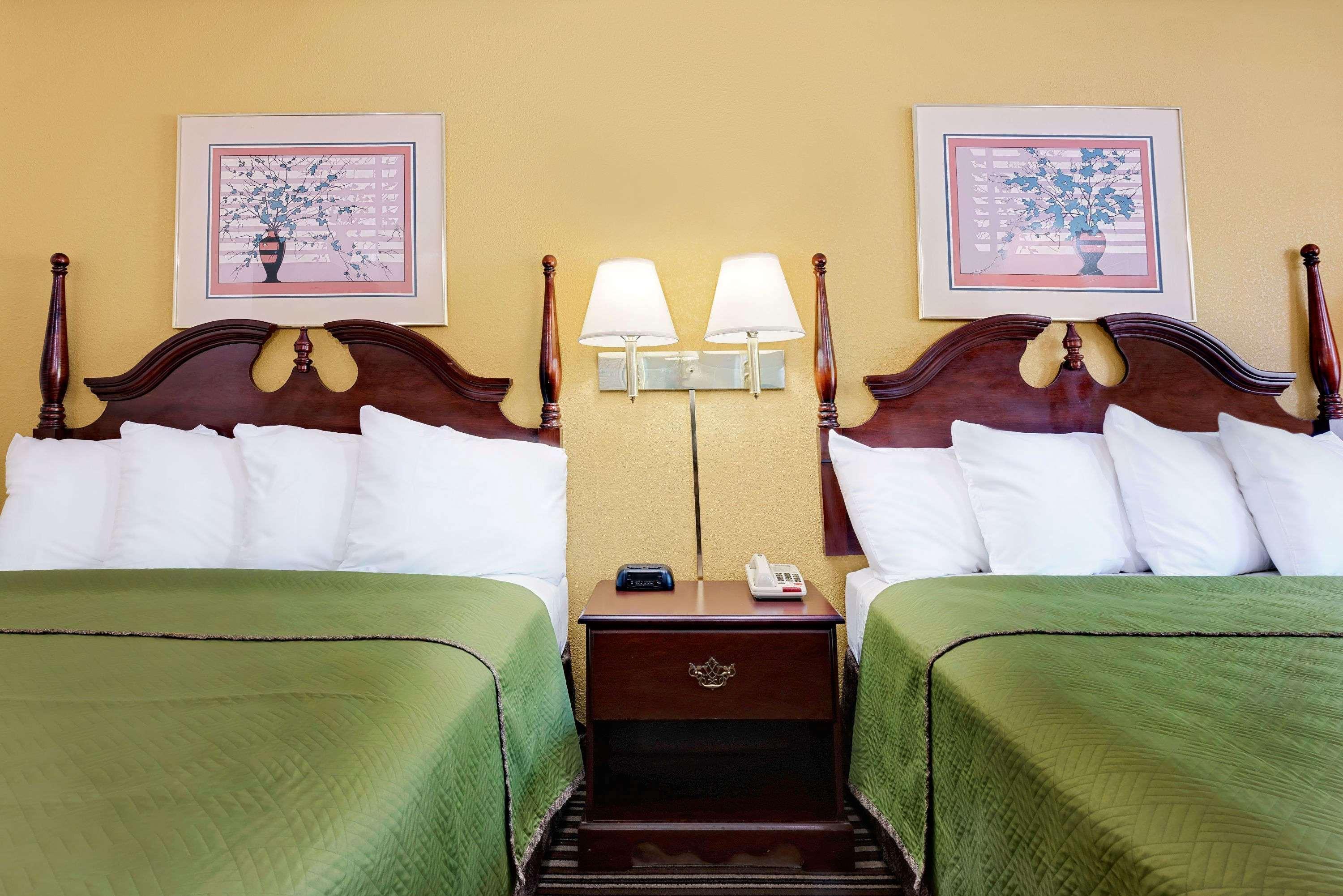 Travelodge By Wyndham Chambersburg Luaran gambar