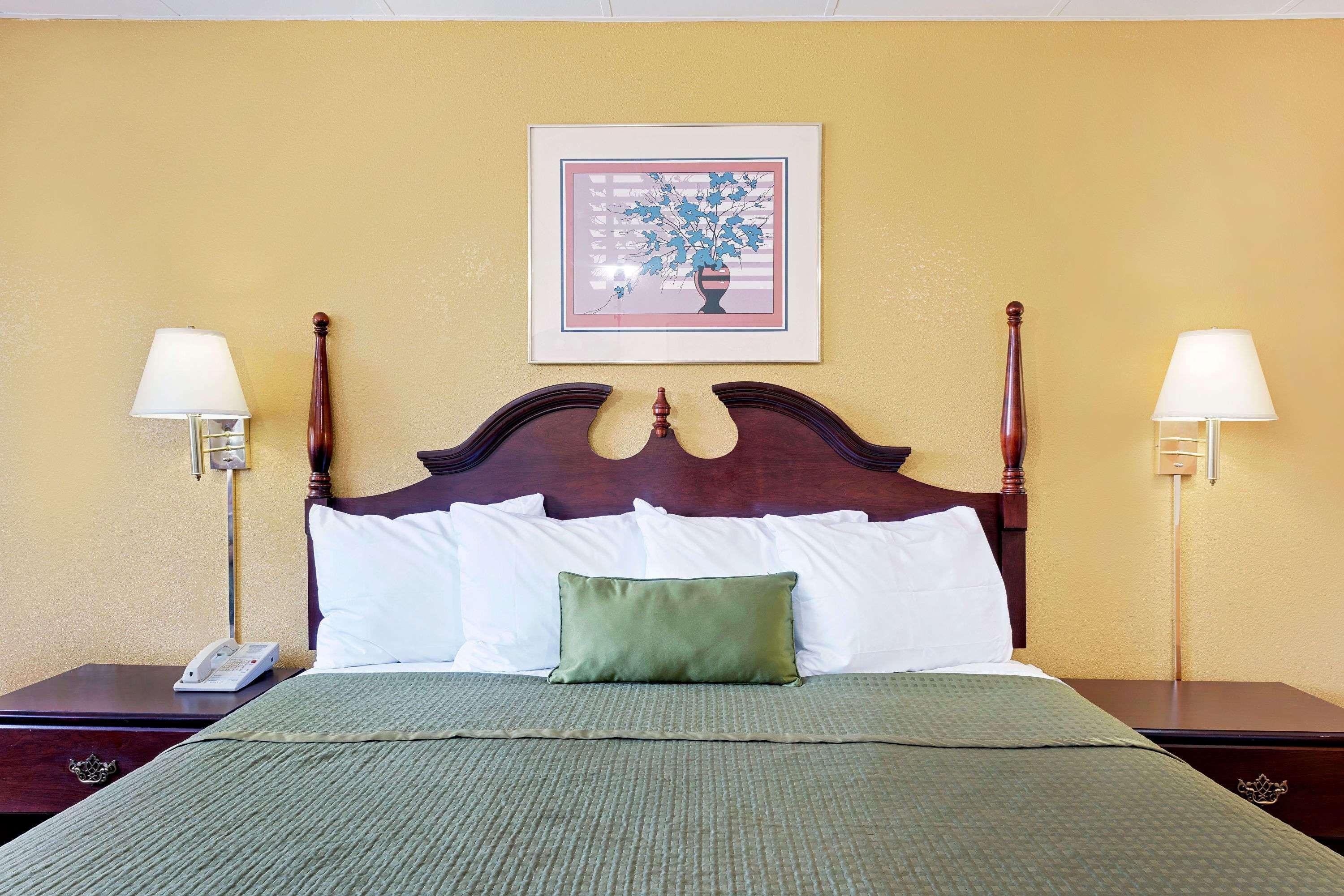 Travelodge By Wyndham Chambersburg Luaran gambar